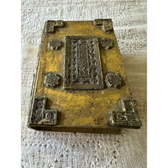 Vintage Gold Gilt Book-Shaped Trinket Box paper mache miniature ornate 4.5x3” - Picture 3 of 16